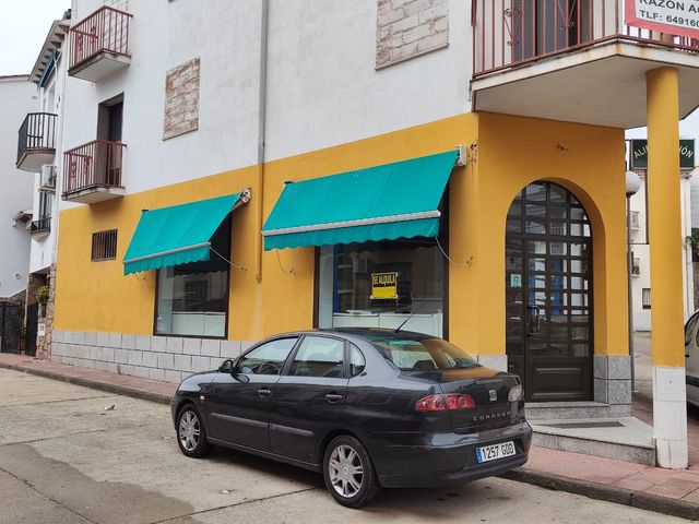 Nave comercial en alquiler