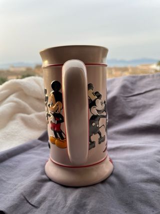 Taza antigua Disney