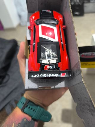 Audi R8 a escala 