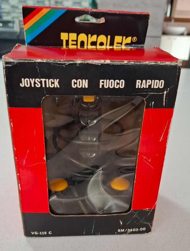 Joystick a fuoco rapido per Commodore