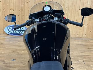 YAMAHA XSR 700 CAFE RACER