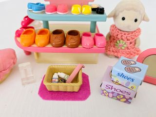 Village Shoe Shop Sylvanian Families