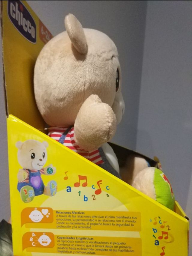 Chicco Teddy muñeco interactivo
