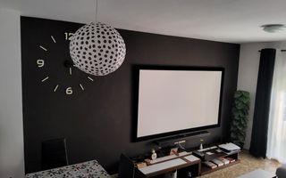 Smart TV 100" Proyector LG. Con Pantalla De Cine