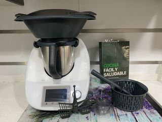 Thermomix TM5 + Cookey o 2 libros digitales elegir