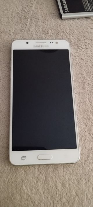 Samsung galaxy j5
