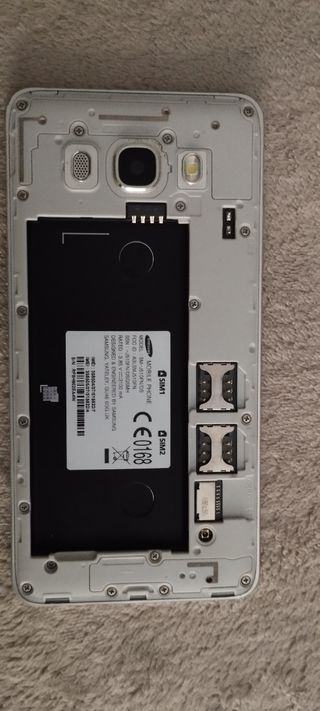 Samsung galaxy j5