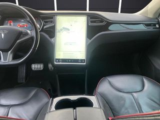 Tesla Model S Autonomía Estándar 4WD 386 kW (525 CV)