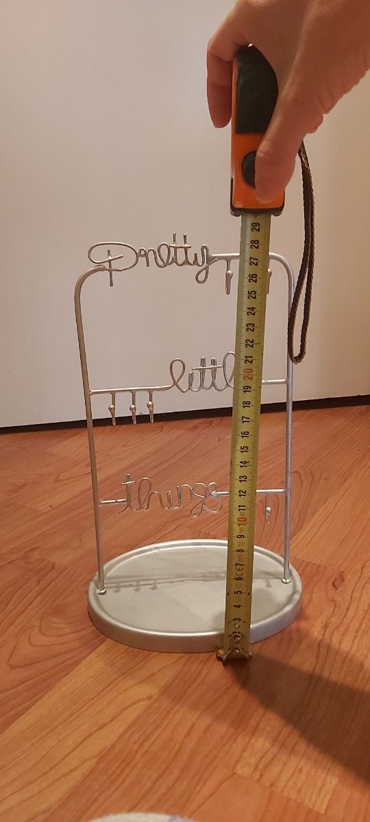 Soporte u organizador para joyas. Niña