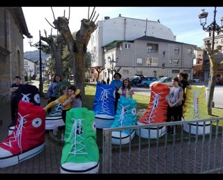 Disfraz carnaval converse