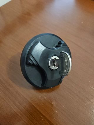 Tappo benzina fiat 600 con chiave