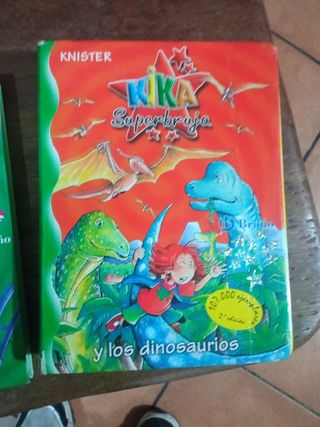 Kika Superbruja y la aventura espacial (Kika Superbruja / Kika Superwitch) (Spanish Edition)