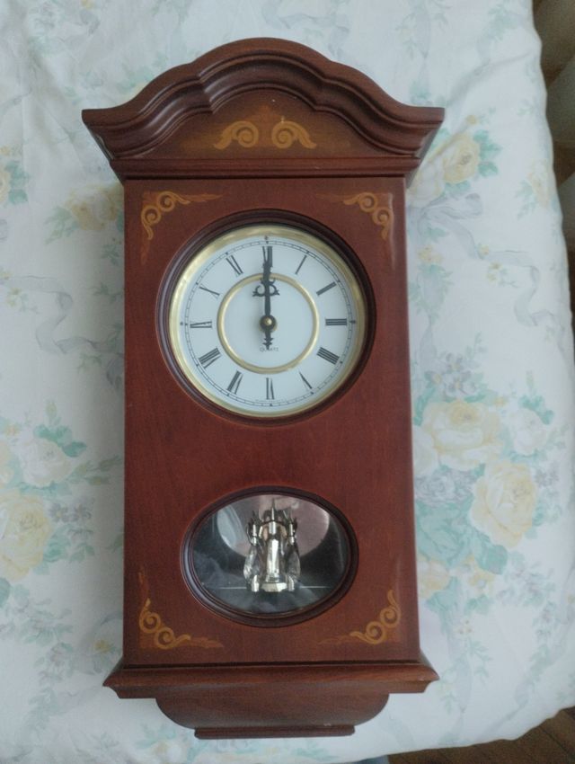 Relógio de Parede. Novo. 40€