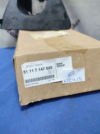 BMW 3 E46, Moldura/rejilla de la luz antiniebla