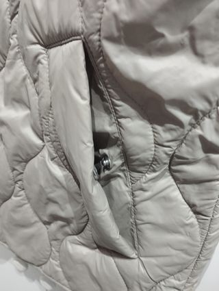 Chaleco acolchado Zara Talla M nuevo 