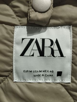Chaleco acolchado Zara Talla M nuevo 