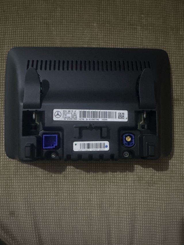 Pantalla original mercedes