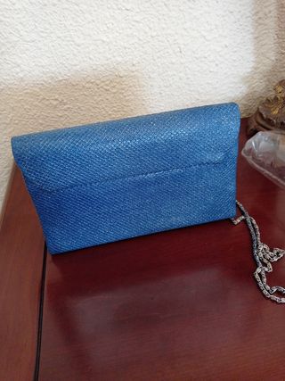 Bolso cartera con cadena azulón  azafata