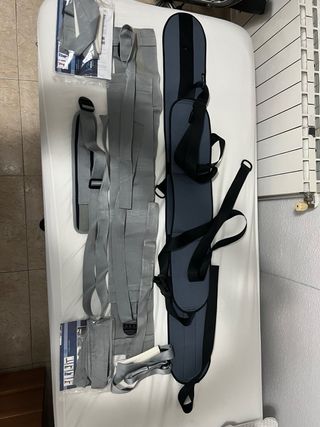 2 camas articuladas con motor y accesorios