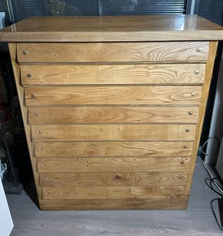 recepcion barra madera natural