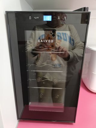 Nevera de vinos