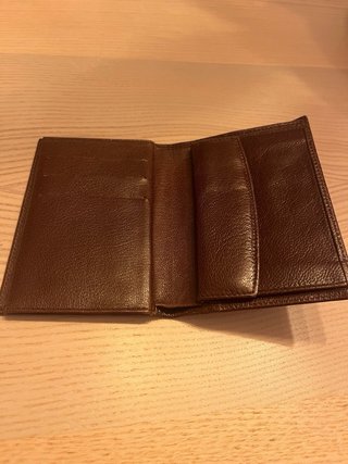 Carteras Juva hechas a mano en piel de Ubrique