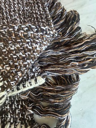 Sciarpone in lana fatto a mano