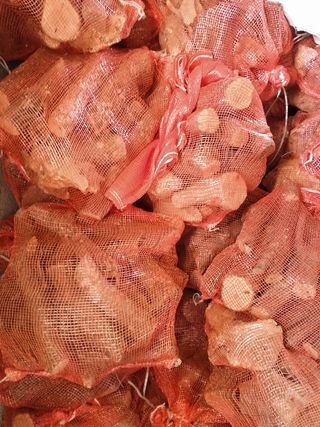 Sacos de leña Seca. Santo Tomé del Puerto