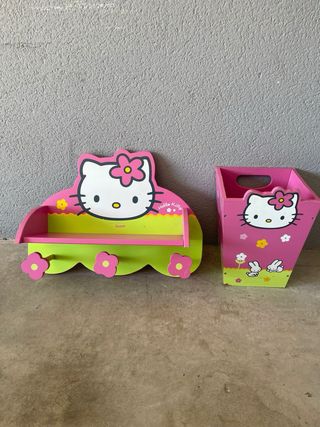 Perchero madera Helllo Kitty