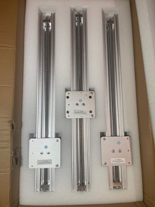 Genmitsu Kit accesorios  para maquina entrutadora