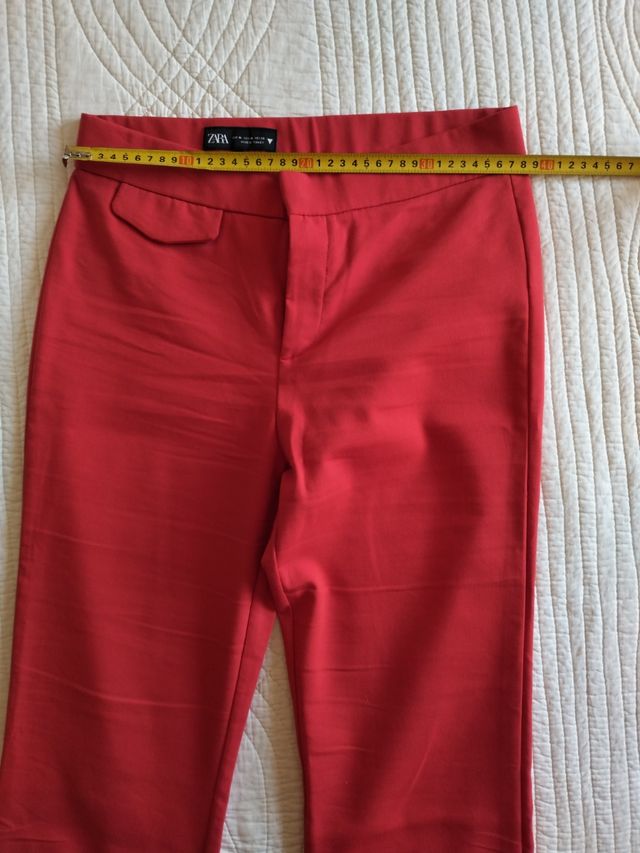 Pantalón rojo