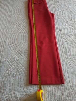 Pantalón rojo