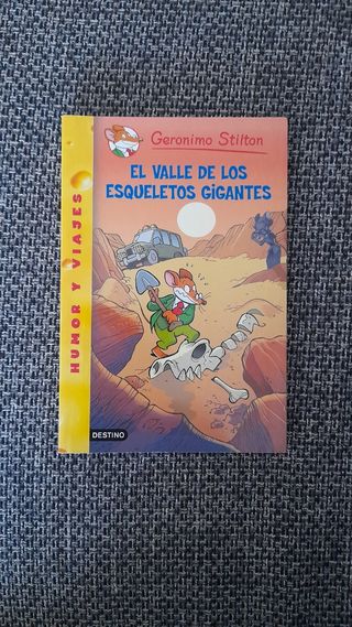 El valle de los esqueletos gigantes: Geronimo Stilton 44