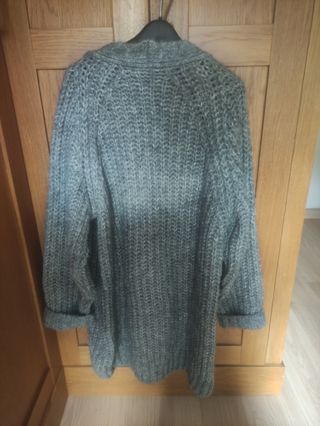 Chaqueta abierta Zara, acabados en rib