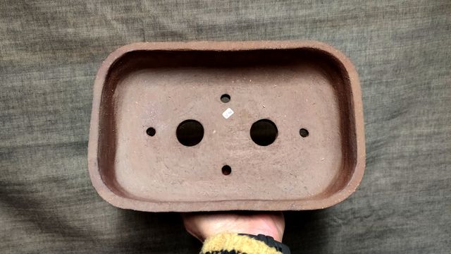 Maceta rectangular de autor.