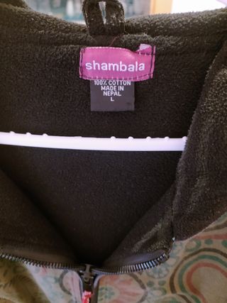 Cazadora larga shambala