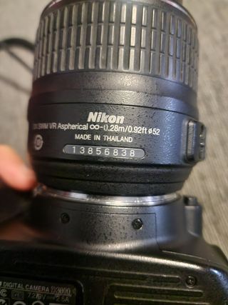 Nikon D3000