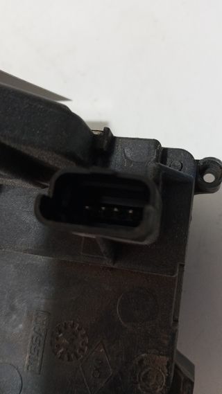 0315 R 065 Renault Espace cerradura delantero dere