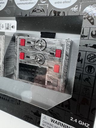 Star Wars comunicadores guanteletes Disney