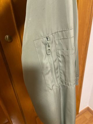Cazadora tipo Bomber Berskha L