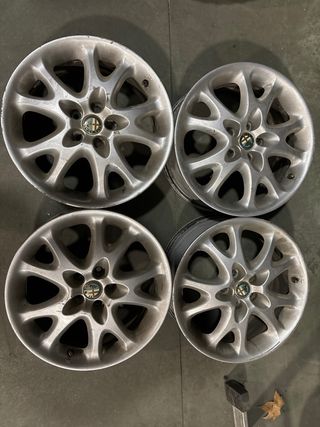 Llamtas Alfa romeo 16 pulgadas