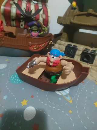 Barco pirata, castillo."rebajado"