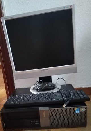Ordenador de sobremesa completo