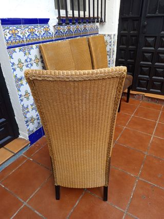 4 sillas de ratán de calidad