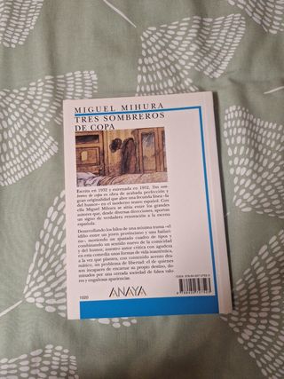 Tres sombreros de copa (Biblioteca Didactica Anaya / Anaya Didactic Library) (Spanish Edition)