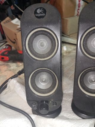Sistema altavoces Logitech
