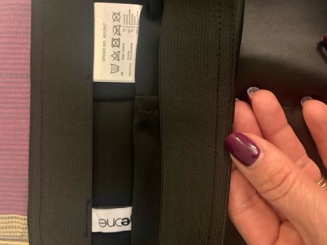 Minigonna nera in similpelle taglia L (44-46)