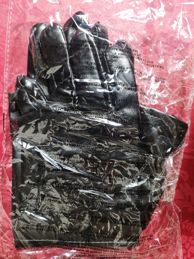 Disfraz guantes negros altos