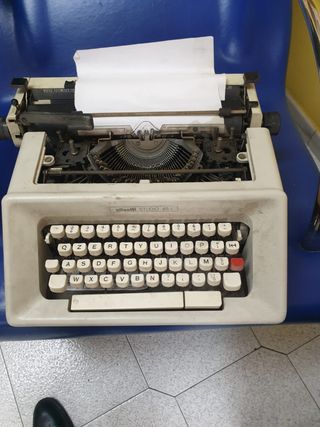 Macchina da scrivere vintage