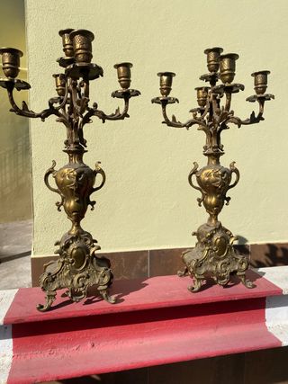 Preciosos candelabros para un regalo especial